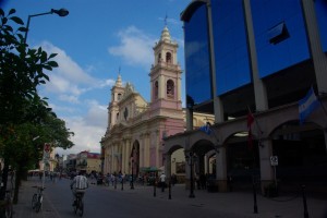 Kathedrale am Plaza 9 de Julio