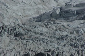 Faszinierend die Struktur des Gletscherbruchs